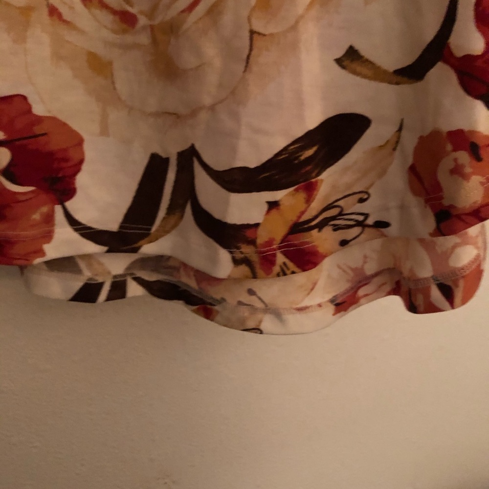 Shirt - Picture 2 of 10